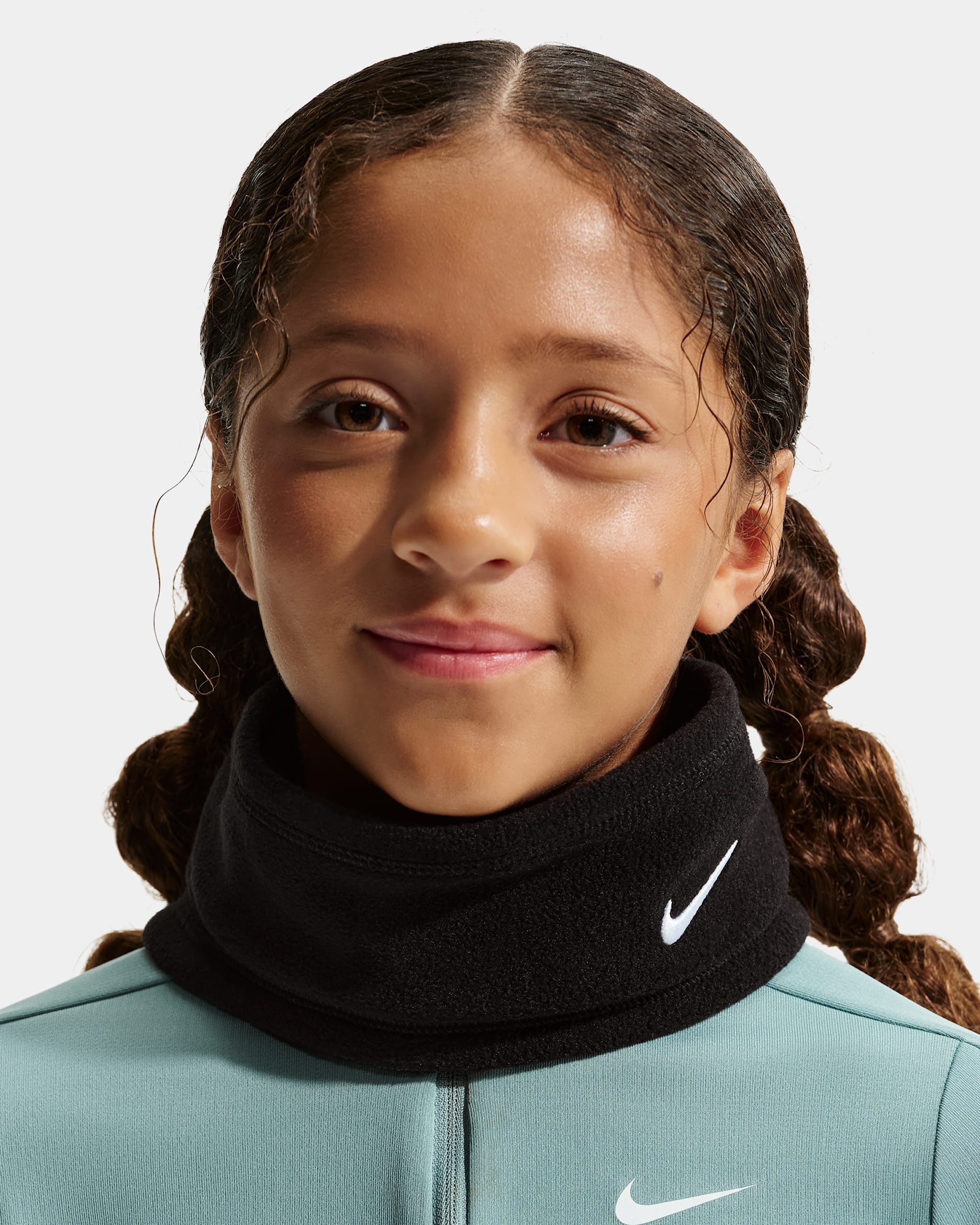Nike One Older Kids' Therma-FIT Fleece Neck Warmer. Nike LU